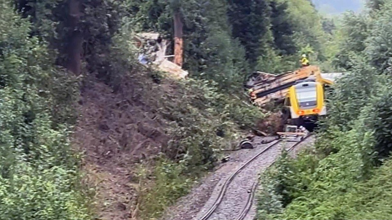 Tragedia en Baden-Wurtemberg: el descarrilamiento de un tren deja tres muertos