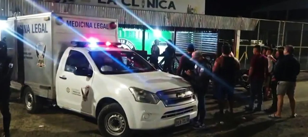 Masacre contra civiles en Ecuador deja 14 muertos