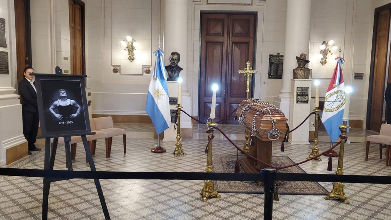 Santa Fe despide a la leyenda del boxeo, Alejandra Oliveras