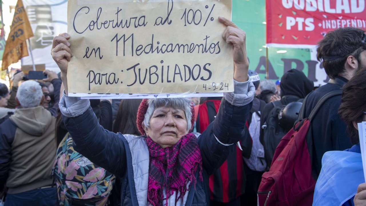 Jubilados: Buscan declarar la emergencia alimentaria, sanitaria y habitacional