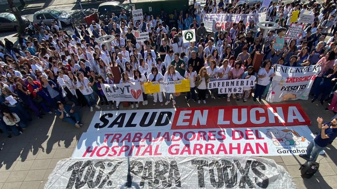“Que el presidente escuche al Garrahan” dura consigna y nueva marcha de trabajadores del Hospital