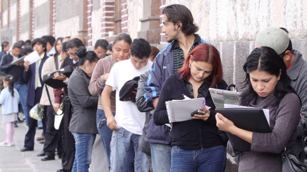La precarización avanza: desde la llegada de Javier Milei hay 112 mil nuevos monotributistas y cayó el empleo formal