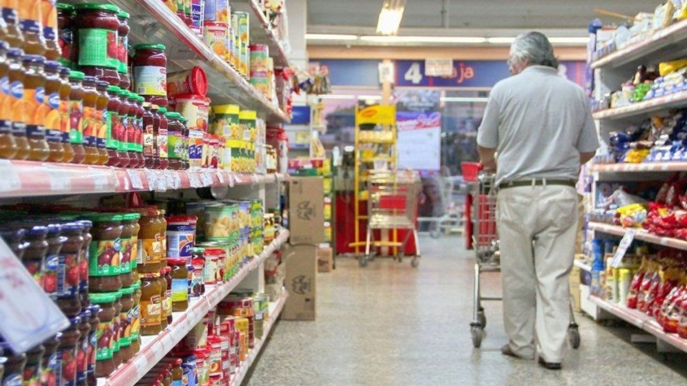 Caída libre: el consumo cayó casi 12 puntos en el AMBA en julio