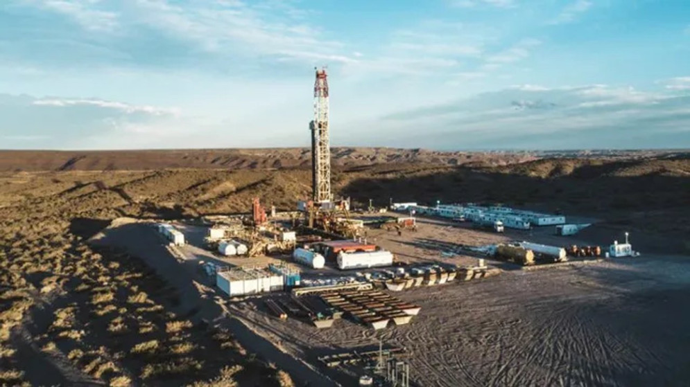 Efecto Vaca Muerta: la producción de petróleo creció y superó los 800 mil barriles por día