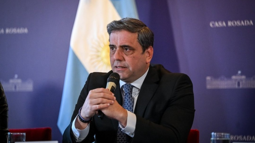 Lisandro Catalán asume como ministro del Interior de Argentina
