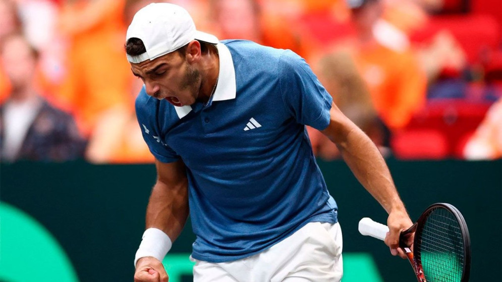 Cerúndolo brilló en la Copa Davis y dejó a Argentina al borde de la clasificación