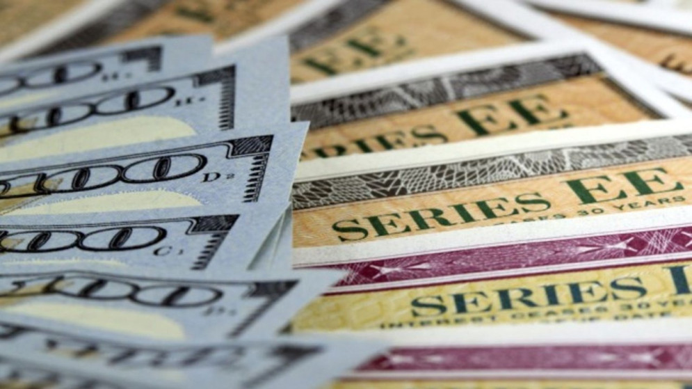 Mercado argentino en alerta: riesgo país en máximos y derrumbe de bonos