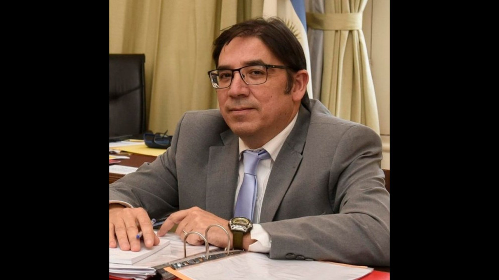 Se filtran los millonarios sueldos de rectores universitarios