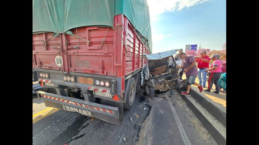 Colisión masiva en el Puente Chaco-Corrientes: Quince vehículos involucrados y cuatro heridos