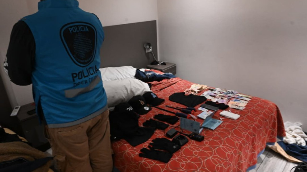 Ocho detenidos por el asalto a la casa de Pampita en Barrio Parque