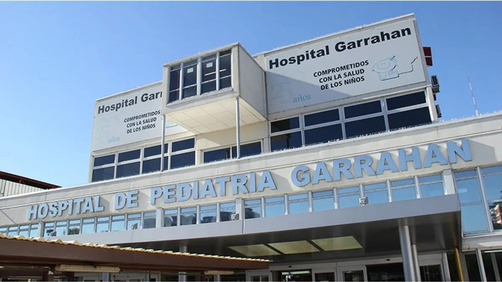 Adorni anunció una inversión de $30.000 millones en el Hospital Garrahan