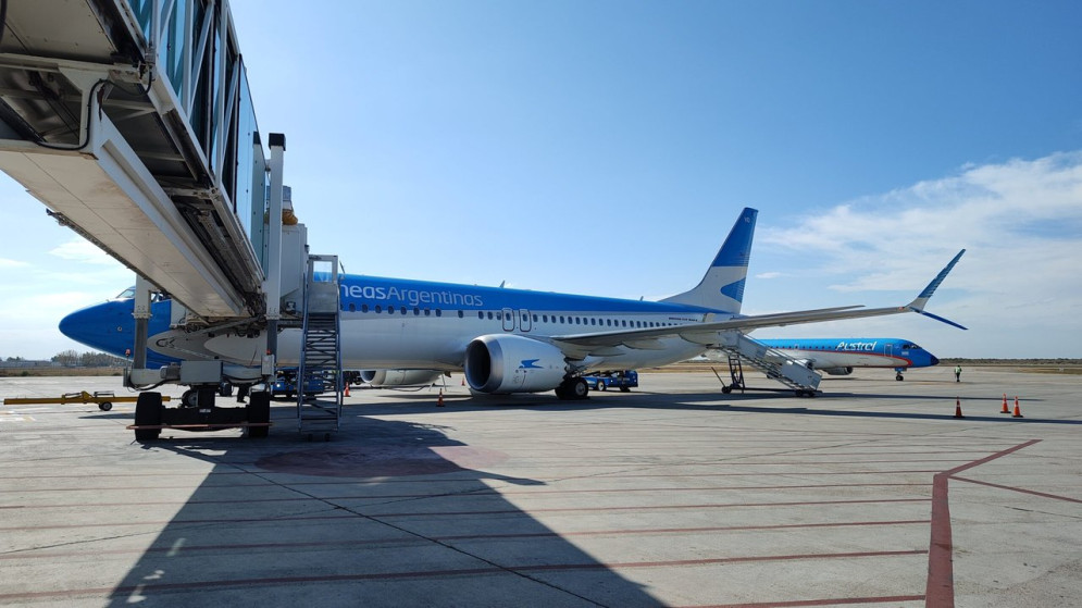 Vuelos en riesgo: Pilotos anuncian medidas de fuerza en Aeroparque