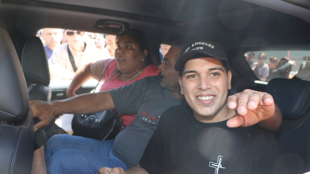 Thiago Medina vuelve a sonreír: Alta médica y reencuentro con sus hijas