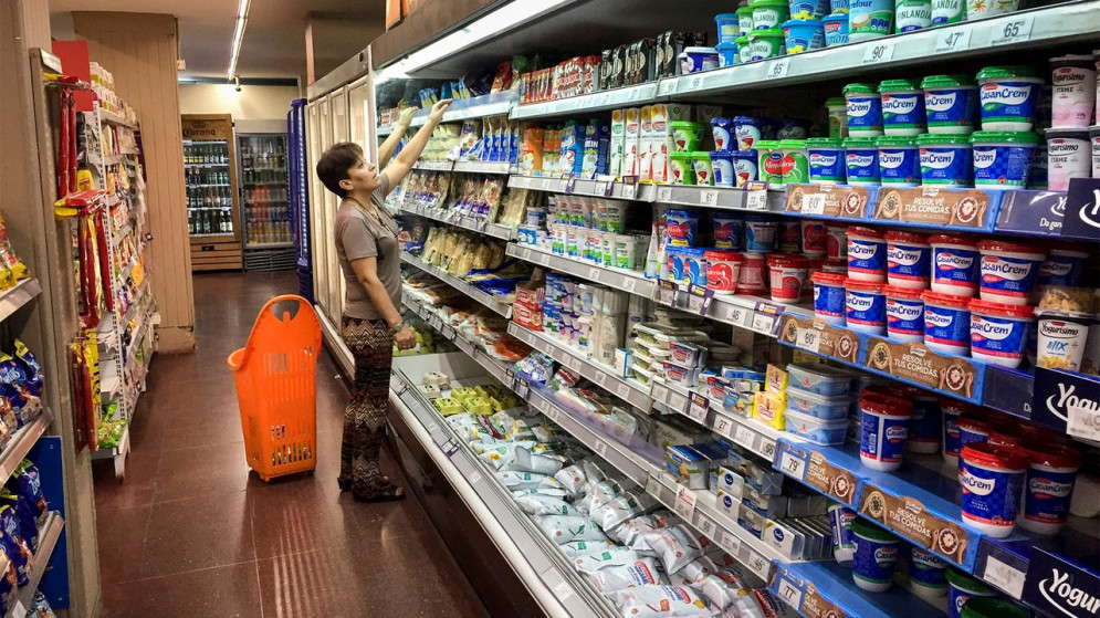 El consumo masivo cayó en septiembre y muestra señales de desaceleración en los canales principales