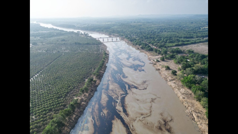 Desastre ambiental en Veracruz: Lluvias causan derrame en el Río Pantepec