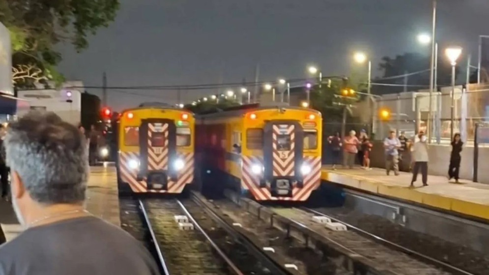 Al menos 4 heridos luego de que dos trenes de la línea Urquiza se rozaran en San Miguel
