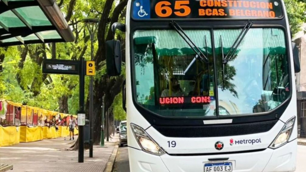 Cómo funcionará el transporte público este domingo en cada provincia
