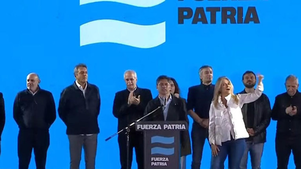 Kicillof reconoció la derrota del peronismo, pero advirtió al Gobierno nacional: “Se equivoca Milei si festeja este resultado”