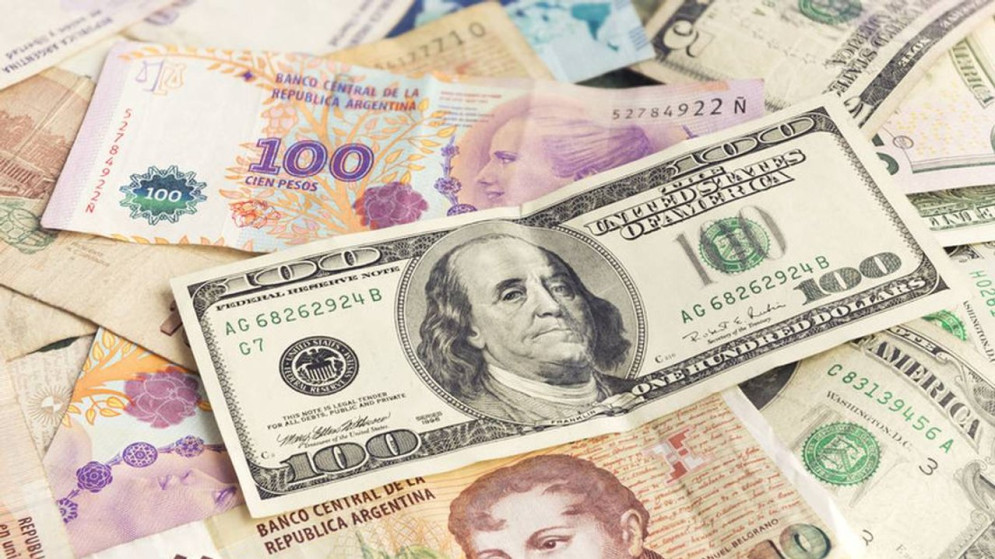 La euforia duró poco: tras la caída de ayer, el dólar recupera terreno y ya cotiza nuevamente por encima de $1500