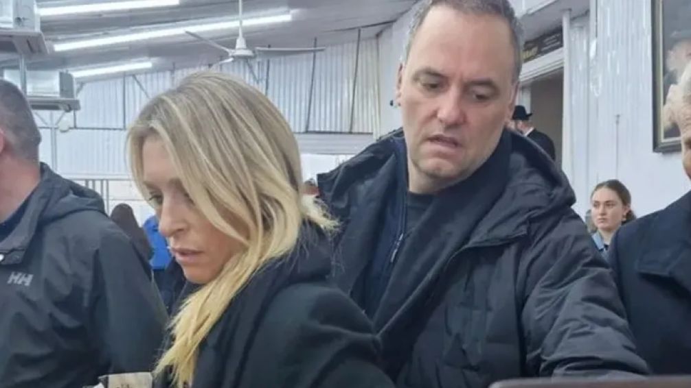 Imputan a Adorni por enriquecimiento ilícito: investigan propiedades y patrimonio en dólares