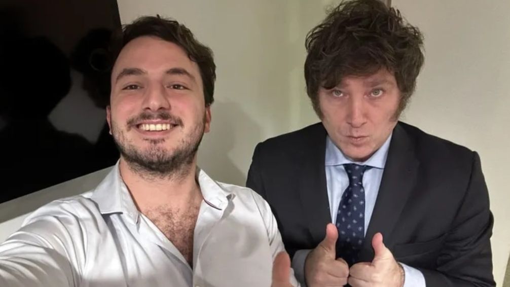 Agustín Romo dejaría la conducción del bloque libertario en la Legislatura bonaerense