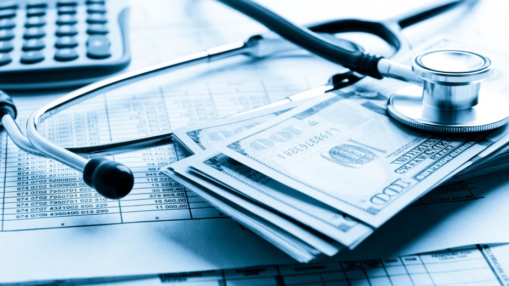 Desde que asumió Milei: Las prepagas aumentaron 417% y 742.000 personas perdieron la cobertura médica