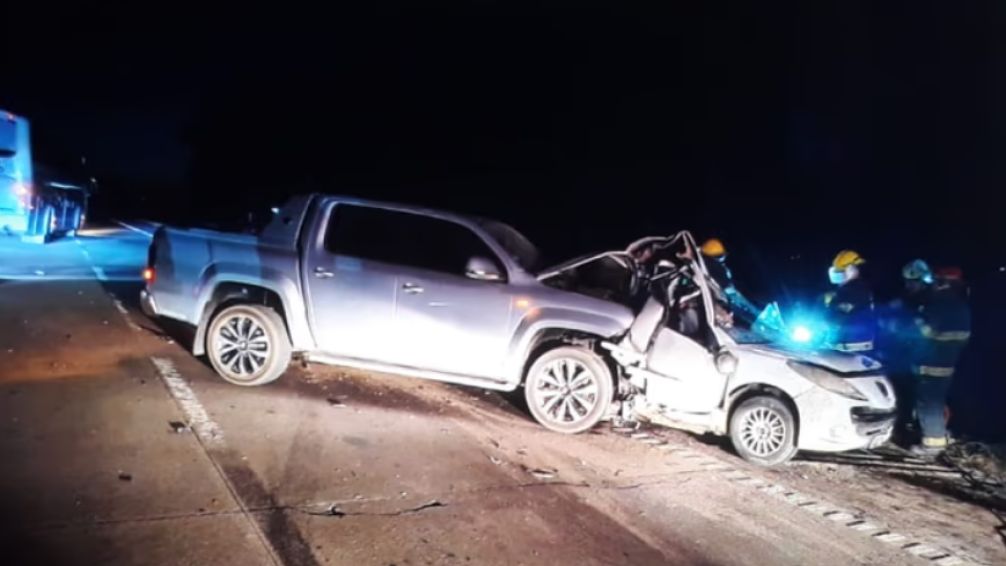 Tragedia en San Vicente: 5 víctimas fatales, incluidos 2 menores, tras un brutal choque en Ruta 6