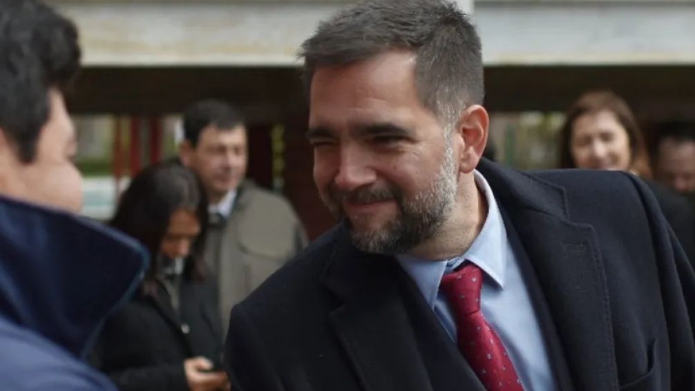 Detuvieron a un ex funcionario de Milei y Alberto Fernández con millones de dólares y drogas 