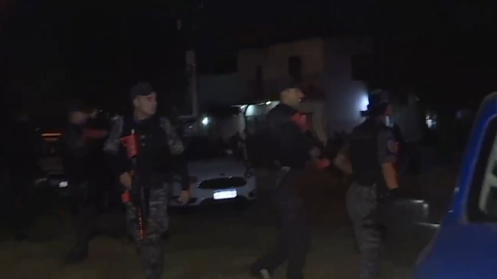 Estalló la furia en Córdoba tras la confirmación del crimen de Agostina: incendios, ataques y tensión en las calles