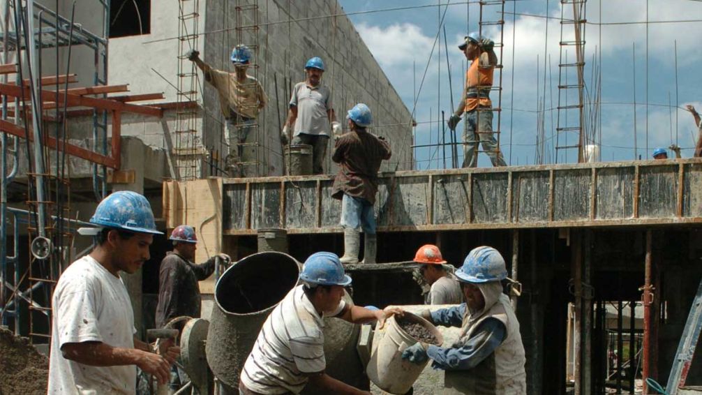 La construcción perdió más de 81 mil empleos formales desde la llegada de Javier Milei