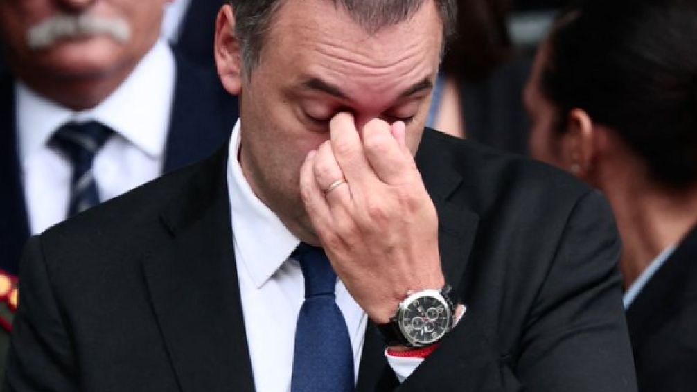 La Justicia le prohibió la salida del país a Adorni por riesgo de fuga