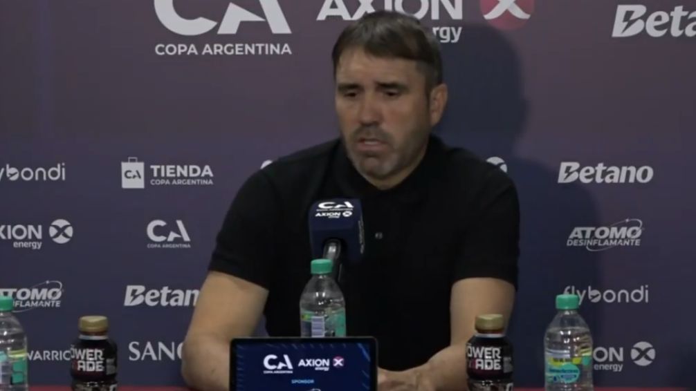 Coudet calificó de 'papelón' la eliminación de River y aseguró que los borrados fueron una decisión del club