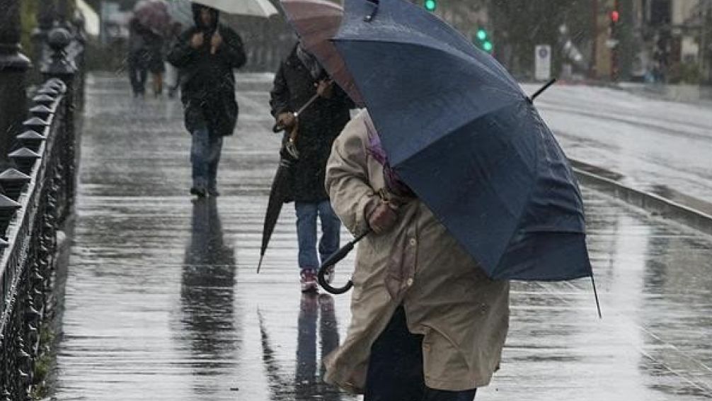 Vuelven las lluvias al AMBA: cuándo llega el cambio de clima tras varios días de frío extremo