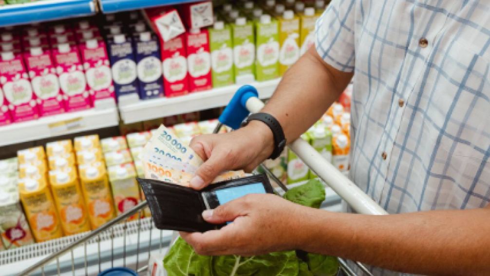 Comer en Buenos Aires es más caro que en Brasil y Chile: así están los precios frente al exterior
