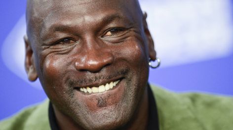 Michael Jordan se convirtió en el primer deportista en la lista de las personas más ricas de Estados Unidos