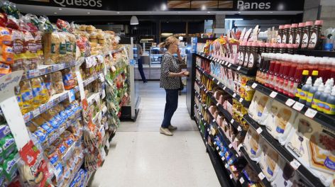 La inflación semanal fue del 2,2% y acumuló un 9,3% en un mes