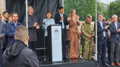 "El país contra la narcocriminalidad": Bullrich, Pullaro y Javkin lanzaron el plan Bandera para la seguridad en Rosario