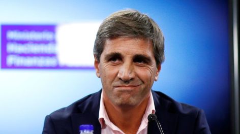 "Toto" Caputo le abrió la puerta a la baja de impuestos