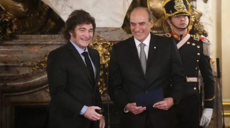 Francos salió al cruce de Macri: "El Presidente toma las decisiones, no es ningún entorno"