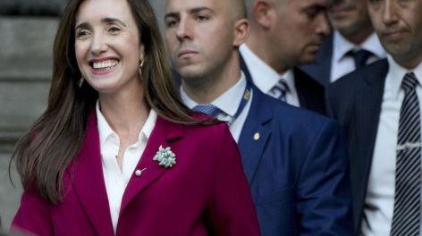 Victoria Villarruel llamó al Pollo Sobrero 'Susana Giménez de los rieles'
