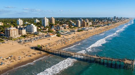 Turismo en la Costa Atlántica: cae el consumo un 28% y las estadías son cada vez más cortas